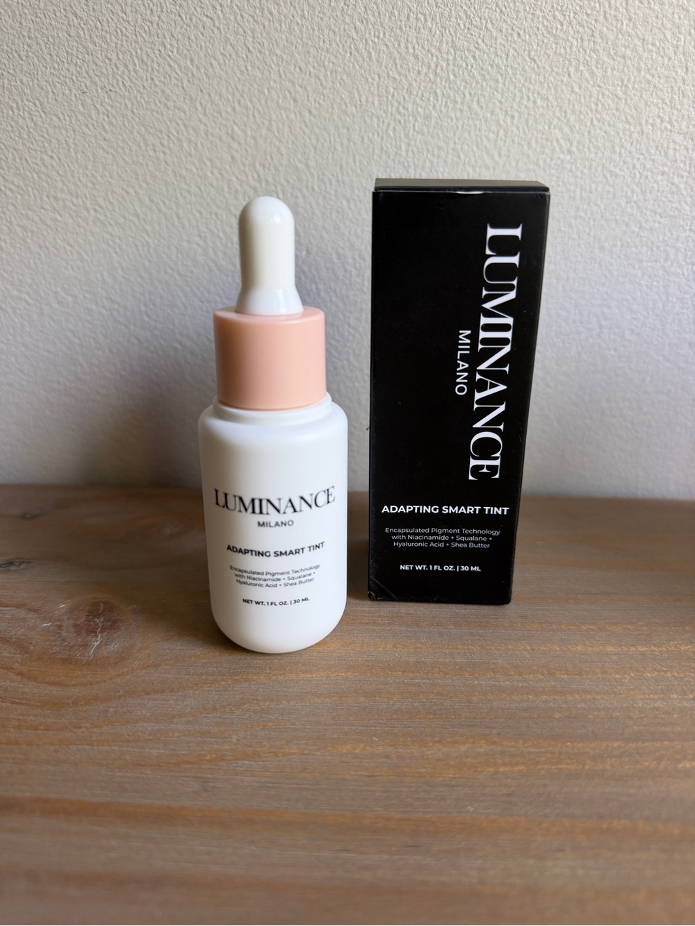 Luminance Milano Adapting Smart Tint Foundation NEW
